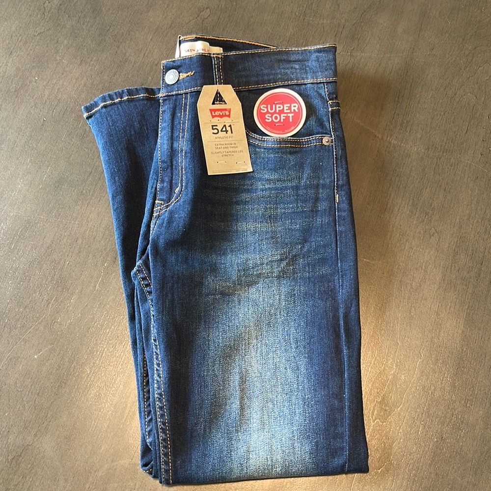 Boys NWT Levi’s